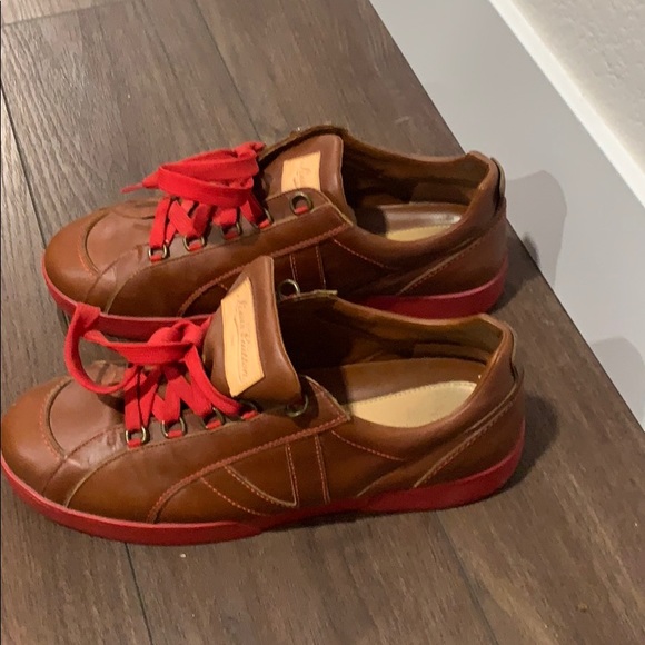 Louis Vuitton sneakers - Picture 3 of 6